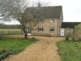 4 bedroom Detached t...